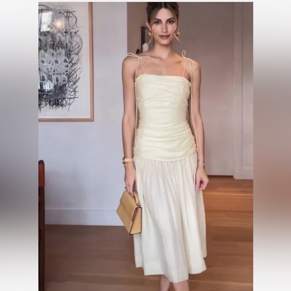 Zara Soft Yellow Ruched Bodice Midi Dress - Picture 2 of 11